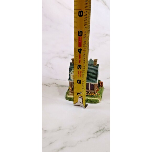 Vintage 98' Miller Family Shingle House AH155 Liberty Falls Village Figurine - Picture 5 of 6